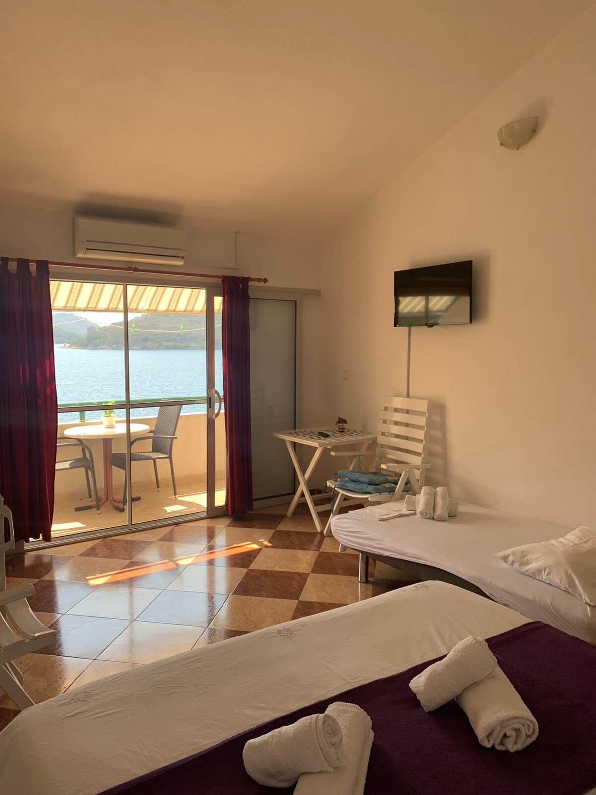 lastovo apartments
